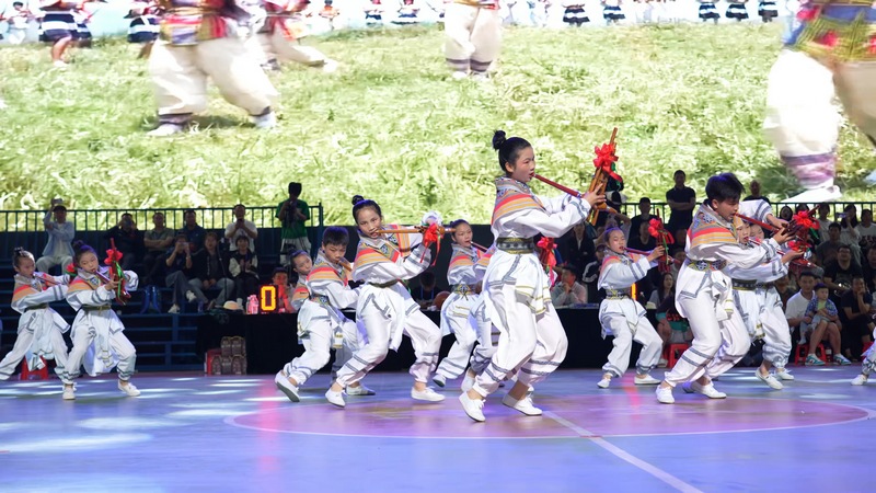 国家非遗毕节纳雍“滚山珠”点燃“村BA”赛场