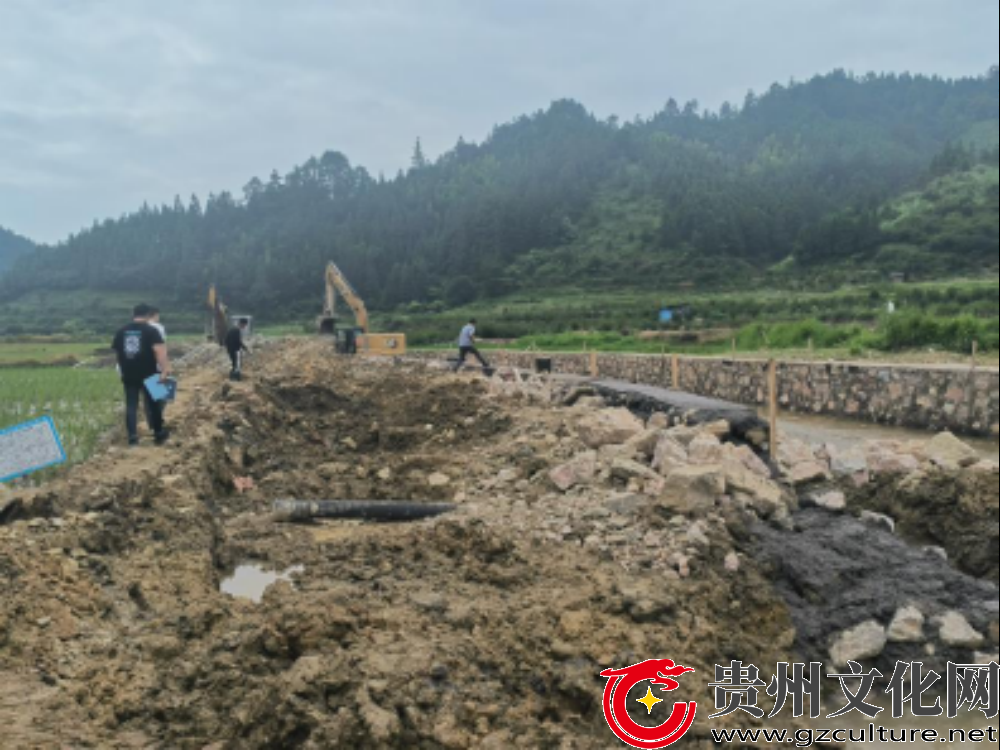 黎平县水务局：让党旗在水利项目建设一线飘扬