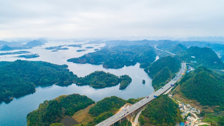 来贵州 上春山丨遇见“黔”山万水的春天