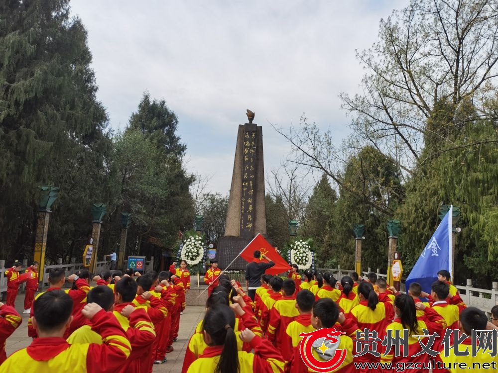 铸魂·2024·清明祭英烈 金沙县第六小学举行清明节主题扫墓活动