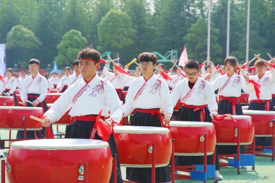 贵阳贵安百万师生阳光体育运动在贵阳康养职业大学启动