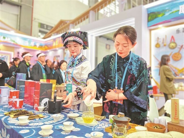 全国各地优秀乡村工匠齐聚贵阳展演交流 大师名家亮绝活 妙手匠心促振兴