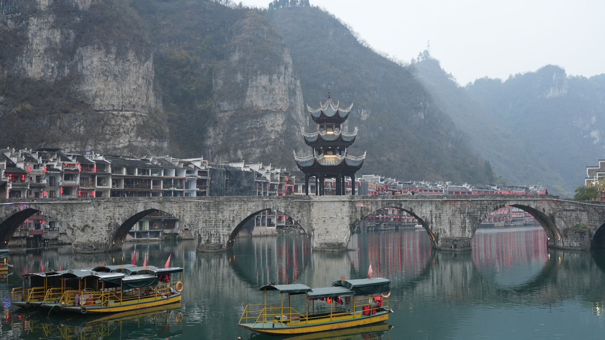 在旅拍中爱上这座城 你也是贵州镇远最美的风景