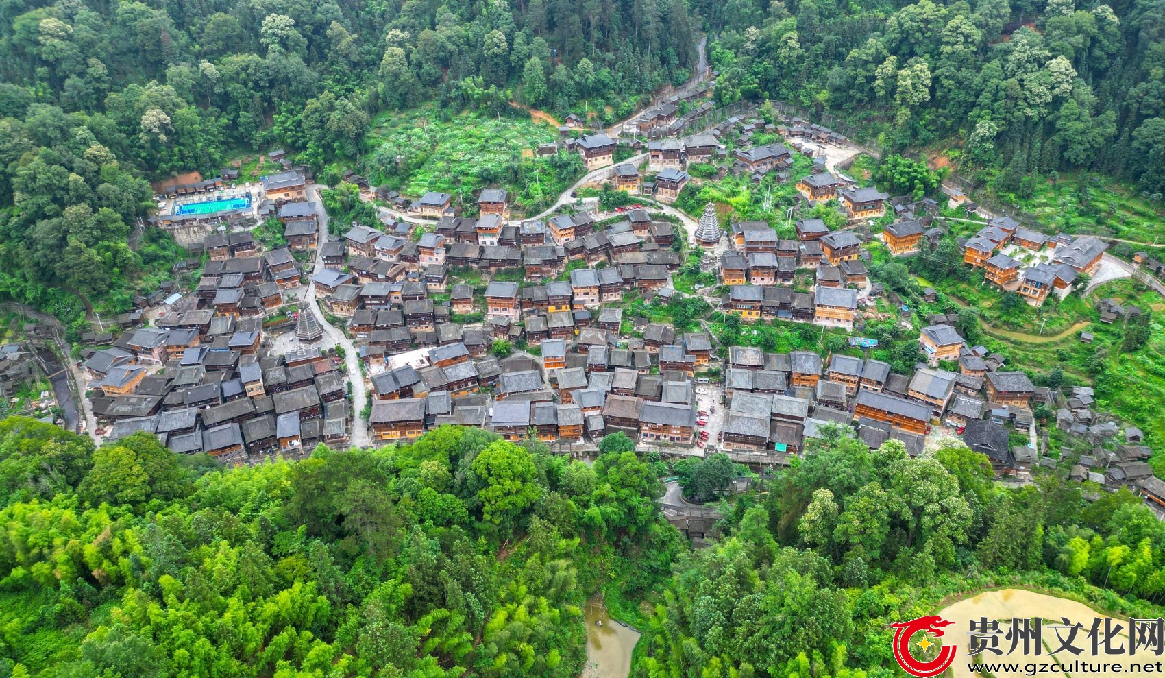 贵州从江：初夏时节侗寨美